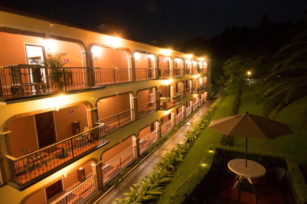 Budova, kde se hotel nachází