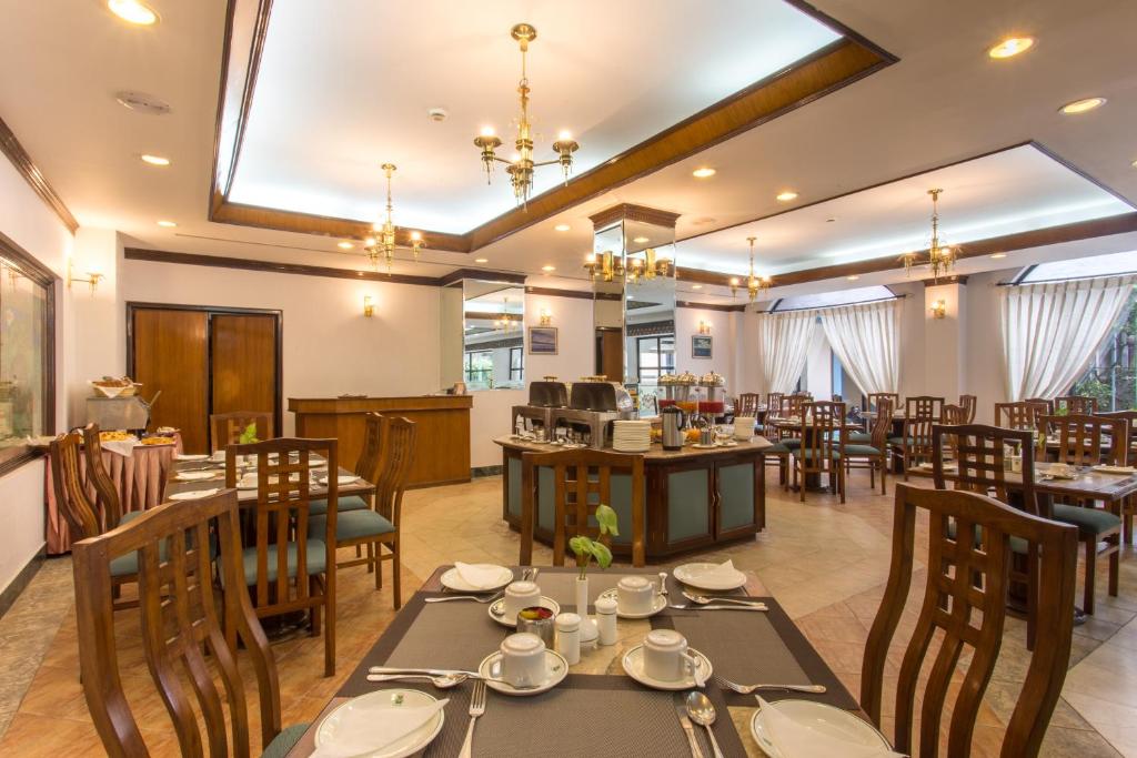 Restaurace v ubytování Hotel Le Himalaya