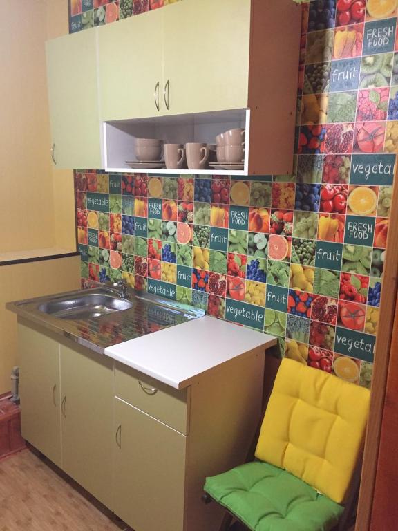 Kuchyň nebo kuchyňský kout v ubytování Hostel Vokzal