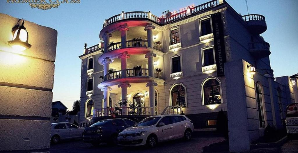 Hotel Premier Class, Valea Lupului – Updated 2022 Prices
