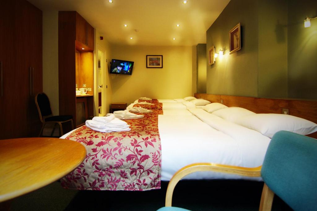 Westbury Hotel - Resim 25