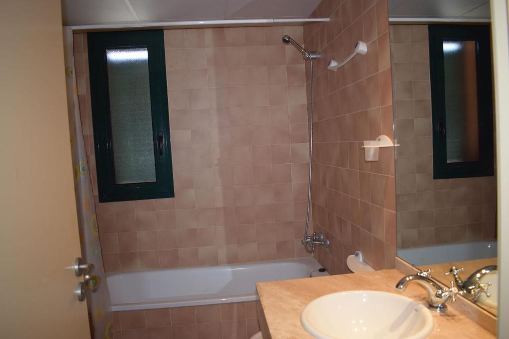 Kúpeľňa v ubytovaní MSJ94 Bonito Apartamento en Marina Sant Jordi