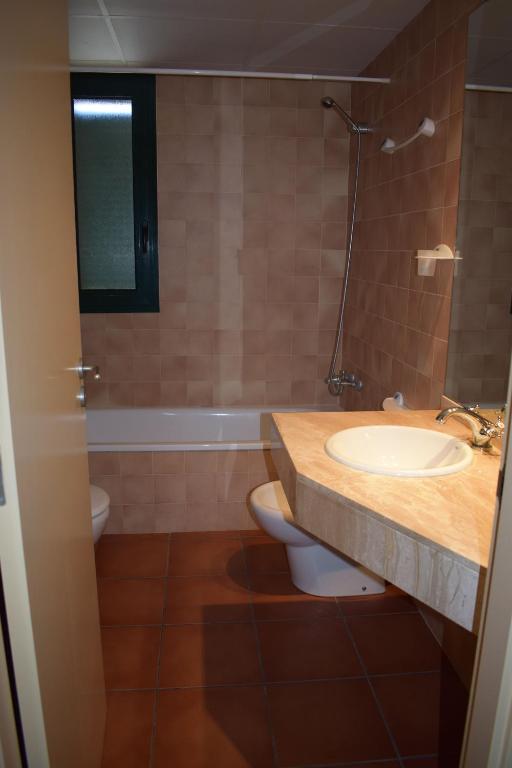 Kúpeľňa v ubytovaní MSJ94 Bonito Apartamento en Marina Sant Jordi