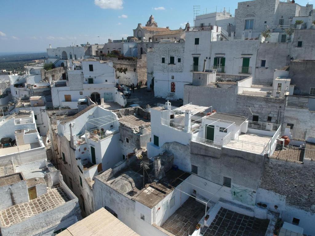 Výhľad na mesto Ostuni alebo výhľad na mesto priamo z apartmánu