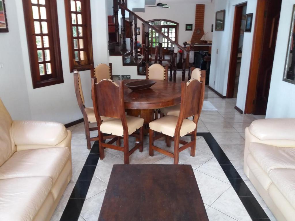  Casa Guarujá Praia do Pernambuco