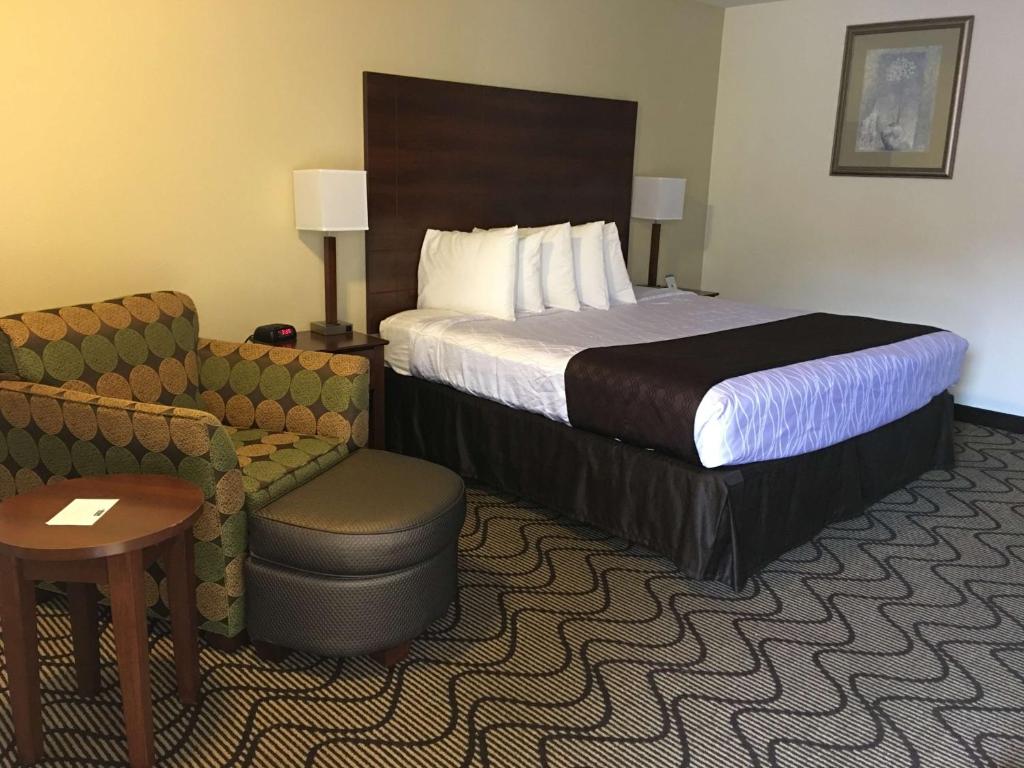 Best Western Heritage Inn - Habitación Con Cama Extragrande - No Fumadores
