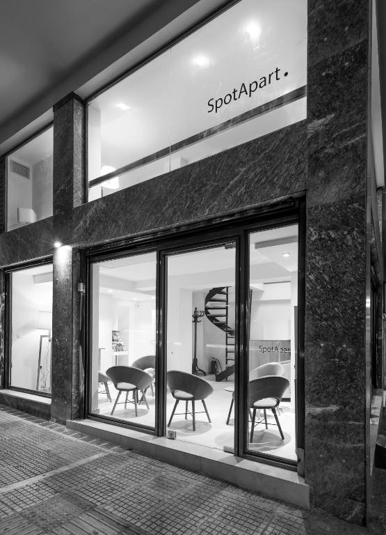 Spot Apart - Resim 17