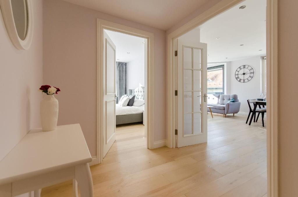 Old Town Premium Kazimierz Apartments - 16