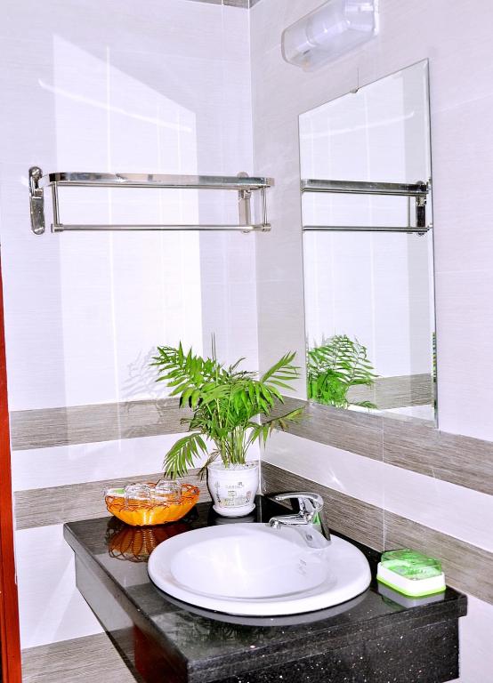 Tam Coc Family Friendly Homestay - Chambre Double De Luxe Avec Balcon