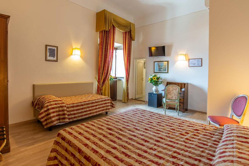 Hotel Paris - Resim 36