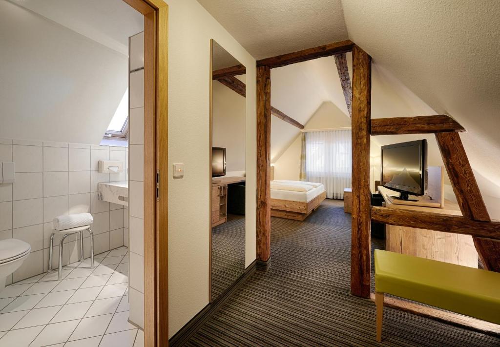 Koupelna v ubytování Hotel Kronelamm im Schwarzwald
