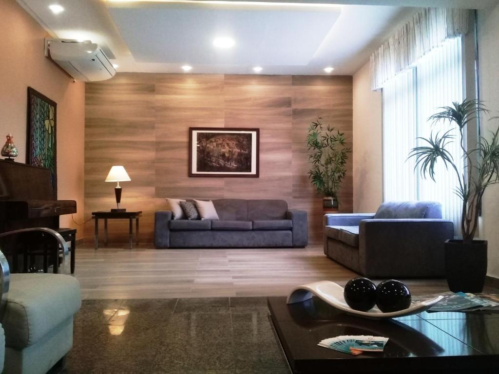  Summit Montese Tower Hotel