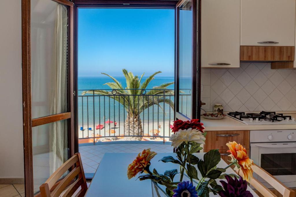 Acciaroli Vacanze Residence - Studio Apartment With Sea View
