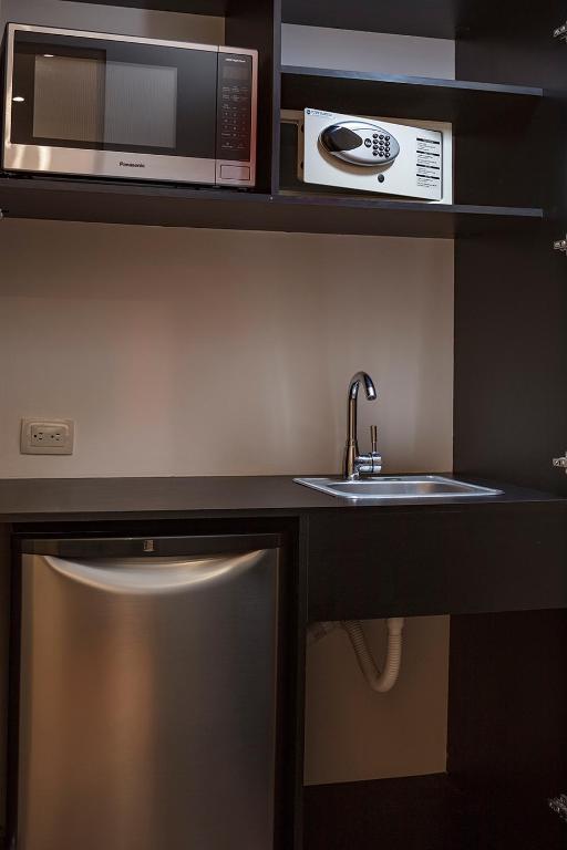 ROOM Hotel & Suites - Standard-Doppelzimmer