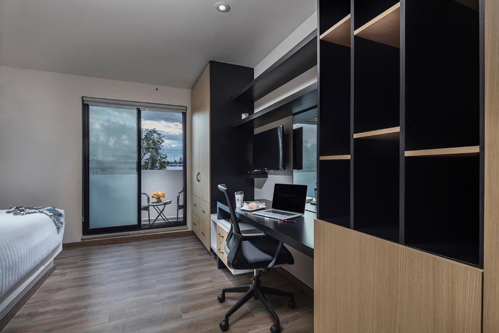 ROOM Hotel & Suites - Double Room With Terrace