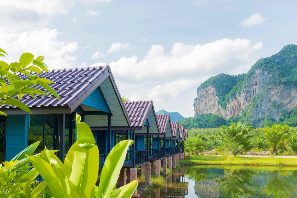 Baannai Lake View Resort - отзывы и видео