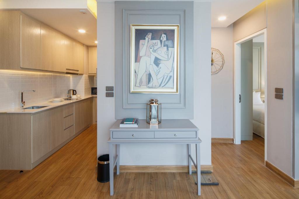 
Parc Pool View Suite
