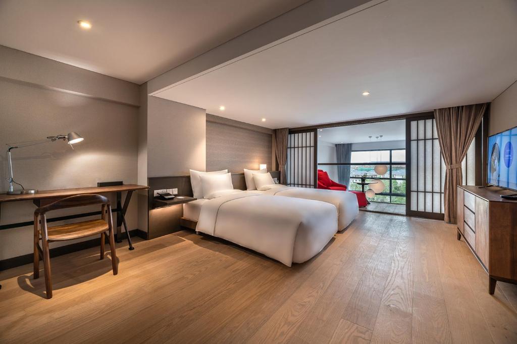 Novotel Suites Shanghai Hongqiao - Deluxe Twin Suite