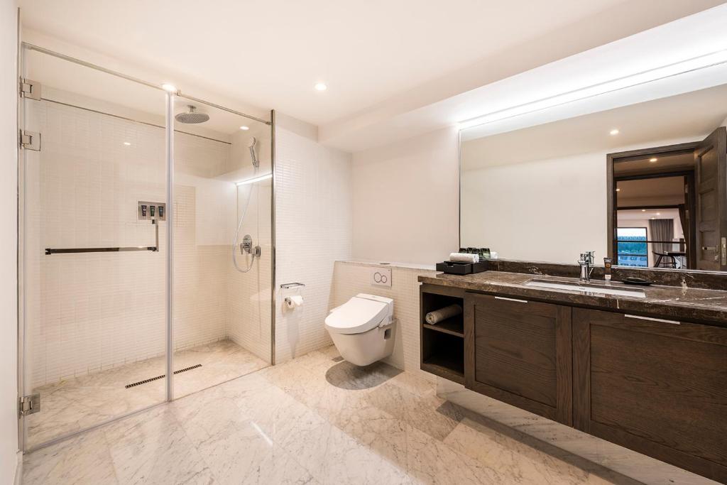 Novotel Suites Shanghai Hongqiao - 行政复式套房，带有两个国王床