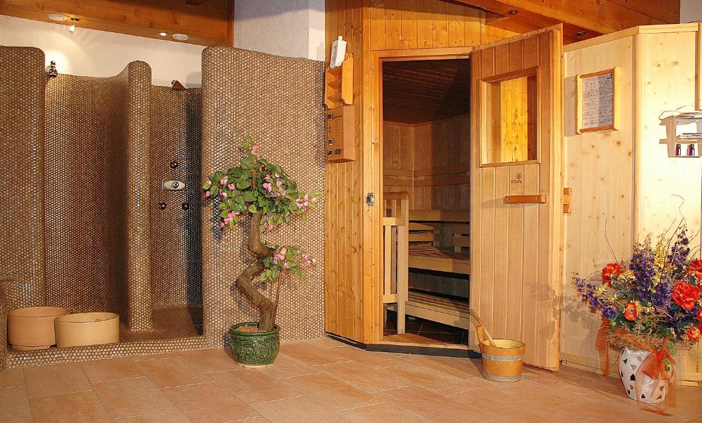 Kuchyň nebo kuchyňský kout v ubytování Bergsporthotel Antonie