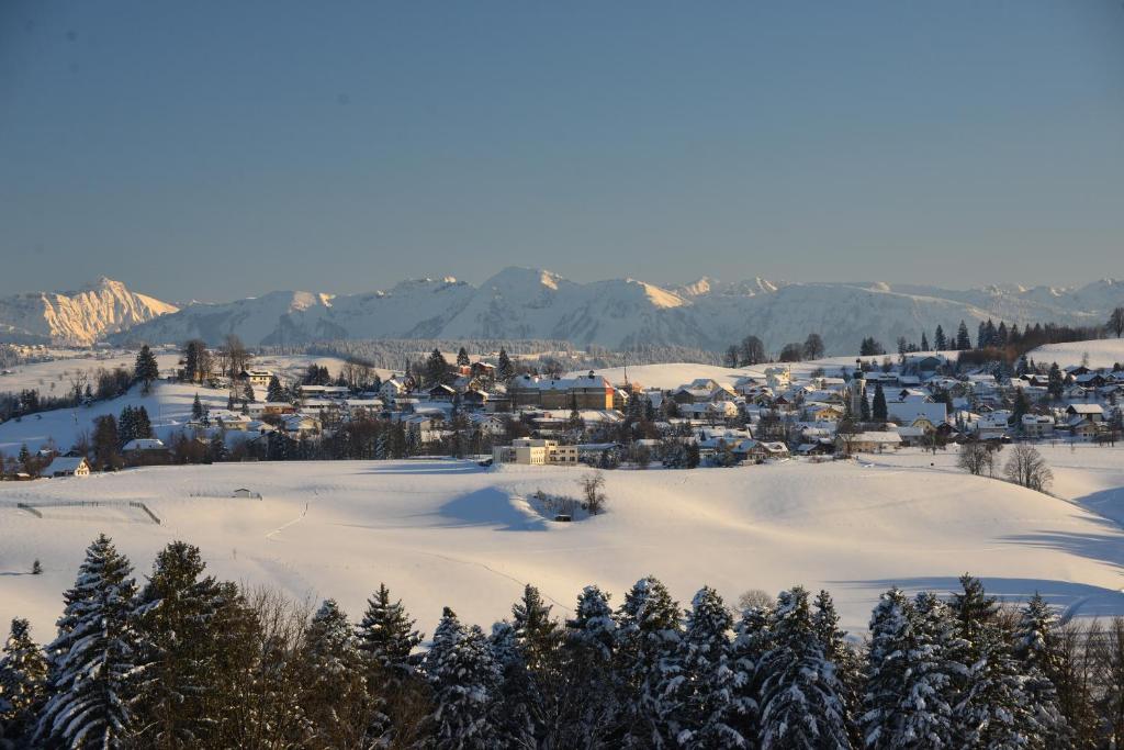 Hotel Alpenrose gut schlafen & frühstücken v zimě