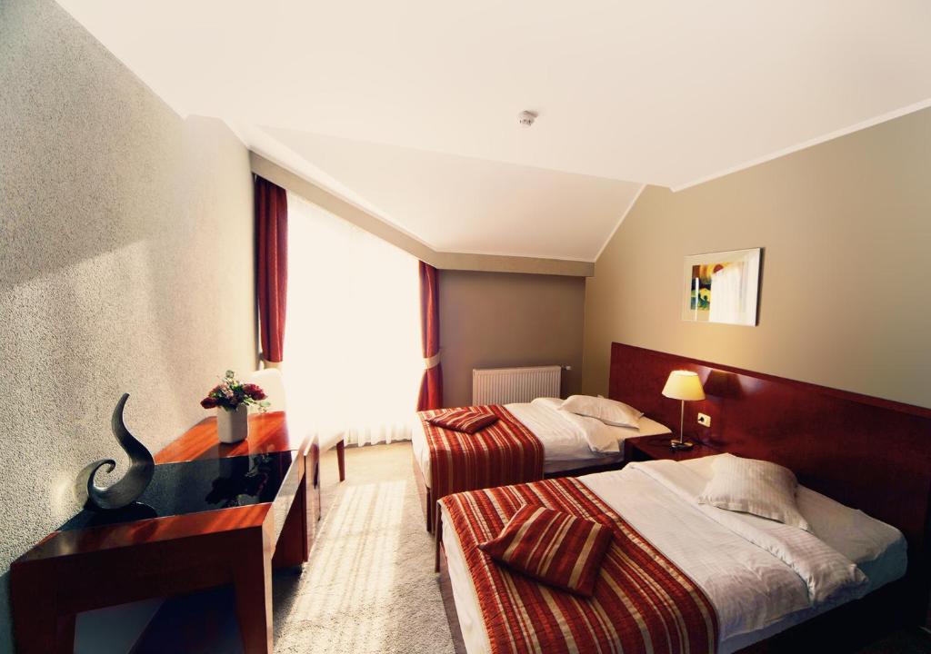 Hotel Atrium - Suite Met Twee Slaapkamers