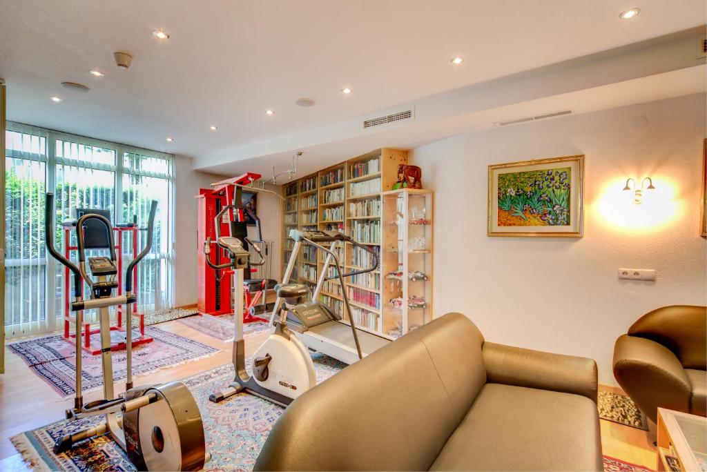 Fitness centrum a/nebo fitness zařízení v ubytování Hotel Schwarzbachhof