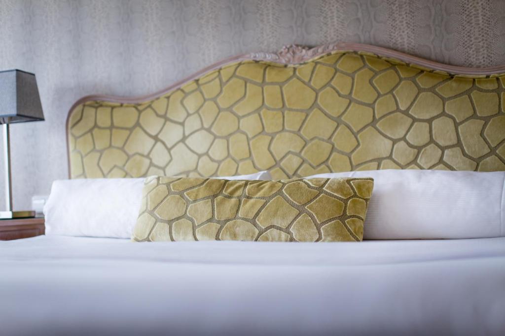 Friday Hotel - Resim 23