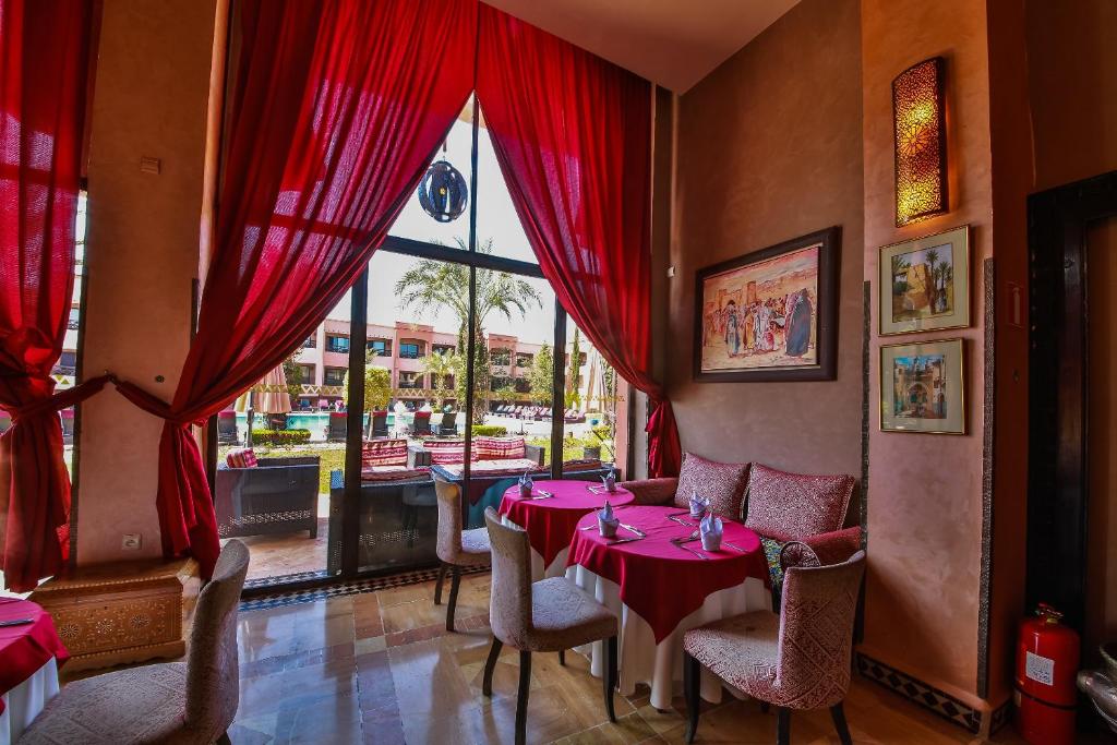 Posezení v ubytování Zalagh Kasbah Hotel & Spa