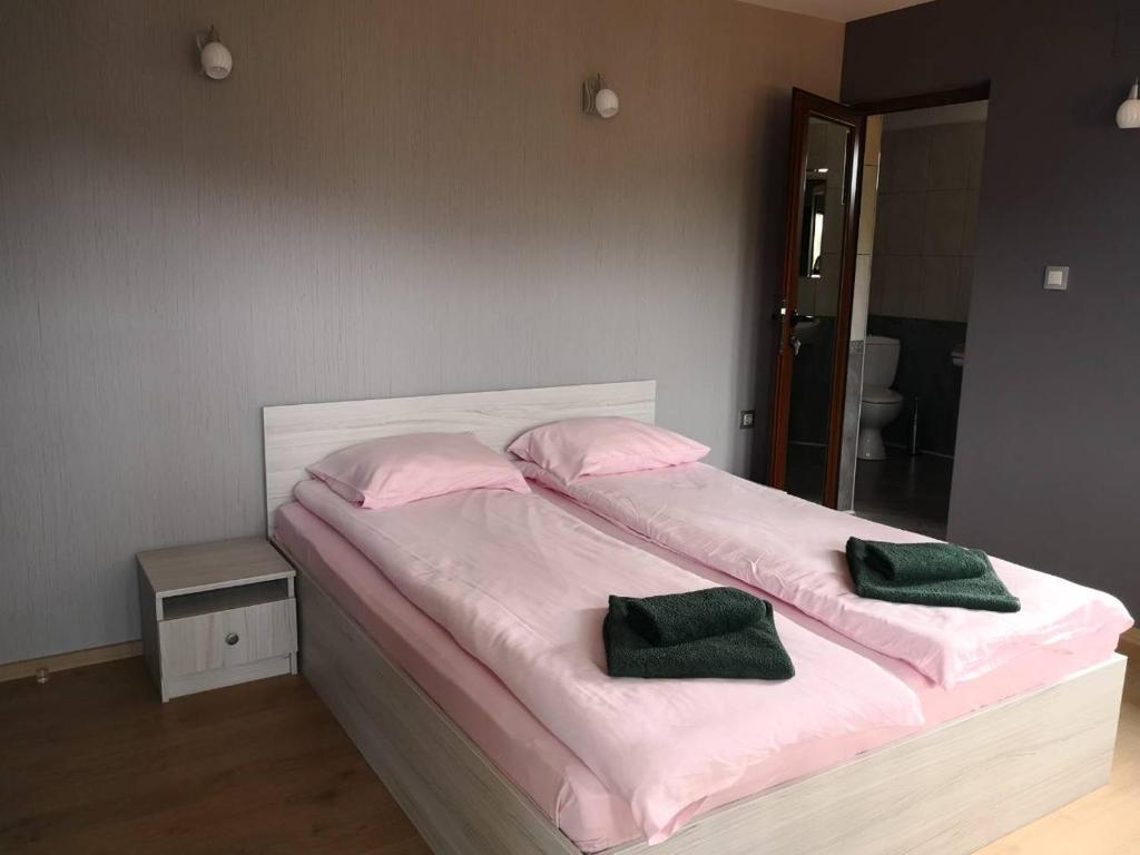 Postel nebo postele na pokoji v ubytování Yurukovata kashta