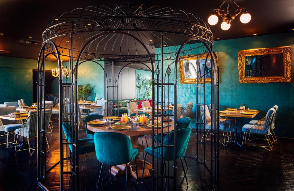 Galeriebild der Unterkunft Brown Lighthouse Tel Aviv, a member of Brown Hotels in Tel Aviv