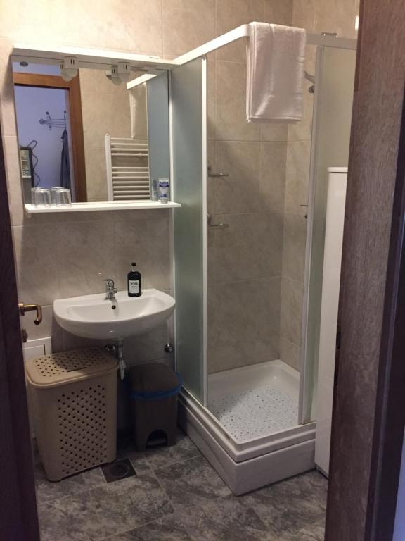 Koupelna v ubytování Studio apartman Lara ***