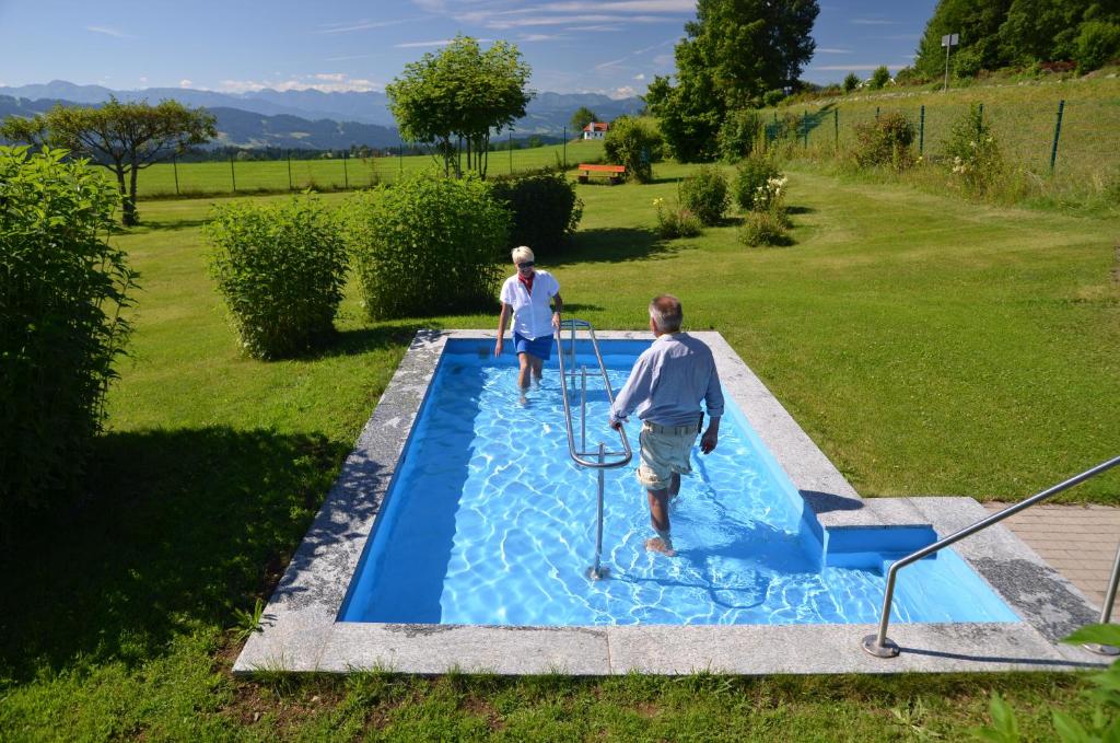 Bazén v ubytování Hotel Alpenrose gut schlafen & frühstücken nebo v jeho okolí