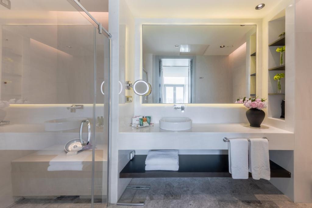 A bathroom at CVK Taksim Hotel Istanbul