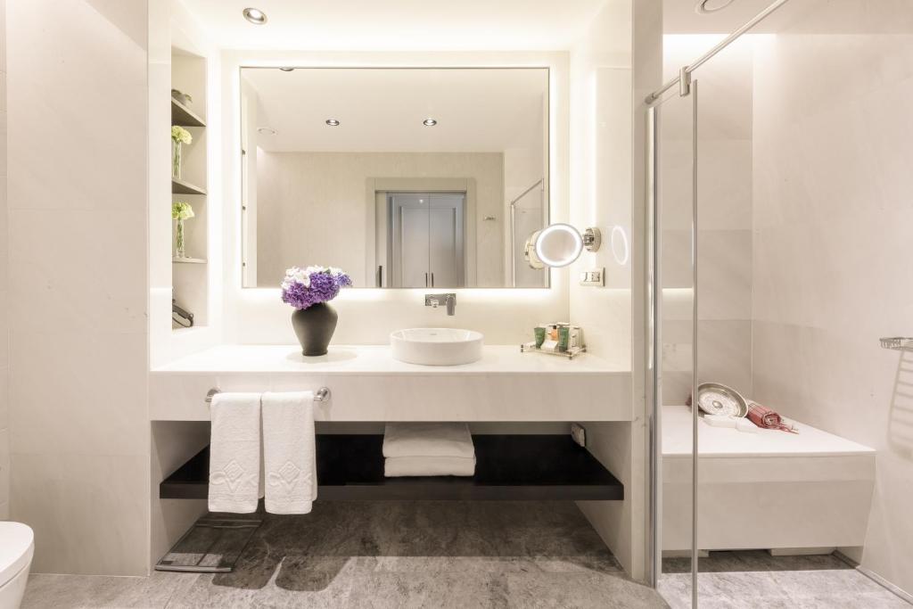 A bathroom at CVK Taksim Hotel Istanbul