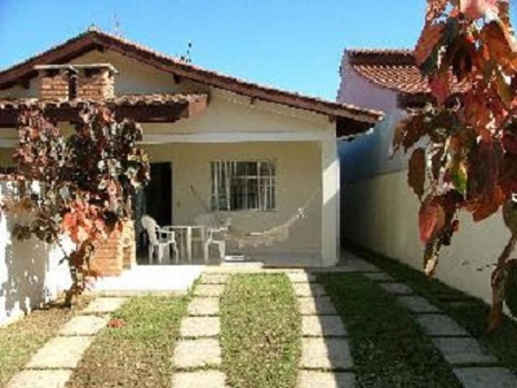  Casa Aconchegante a 100mts do mar