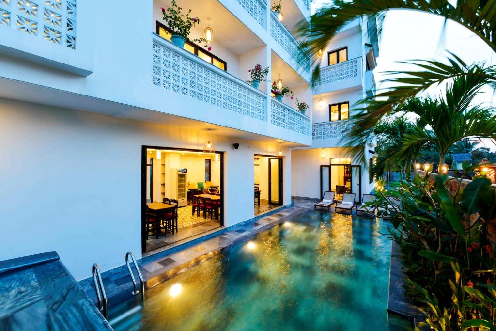 Hồ bơi trong/gần Cilantro Villa