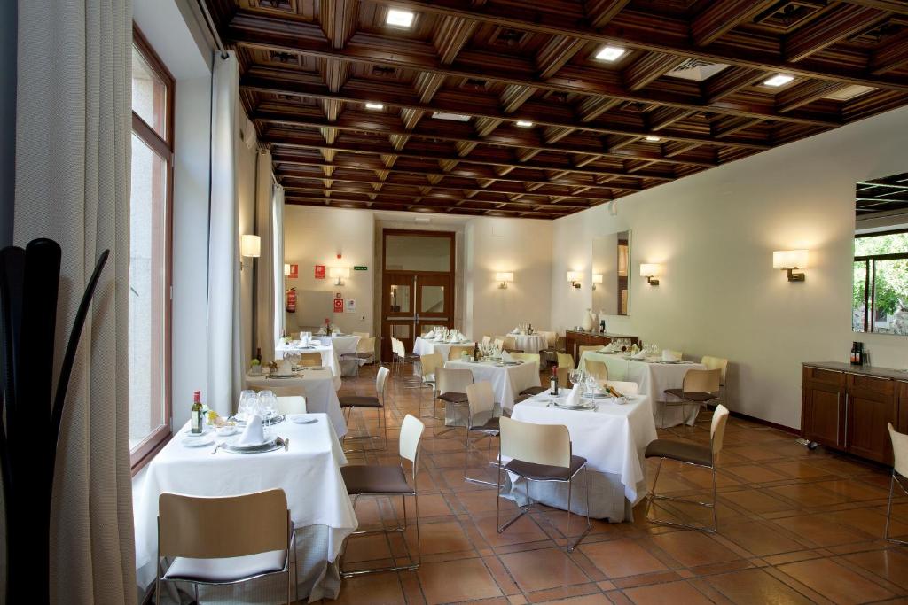 Restaurace v ubytování Parador de Caceres