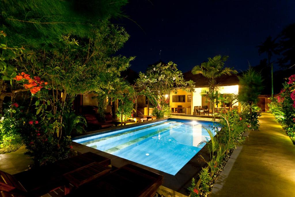 Bazén v ubytování Taman Senang - Private Pool Villas - Gili Air nebo v jeho okolí