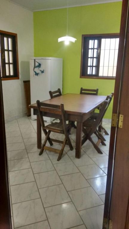  casa prainha 3 dor. 15 pessoas fernan