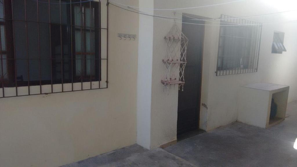  casa prainha 3 dor. 15 pessoas fernan