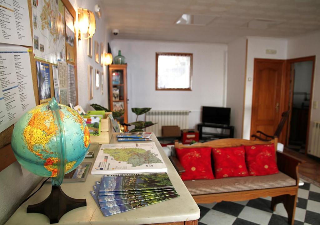 TV a/nebo společenská místnost v ubytování Hostal Fonda Prat