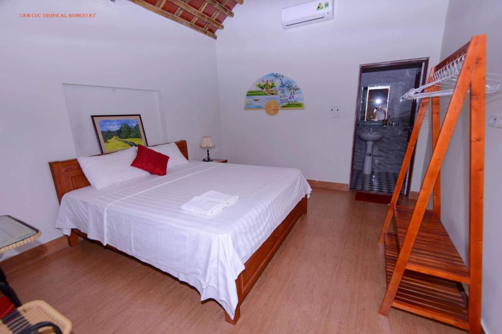 Tam Coc Tropical Homestay - 2