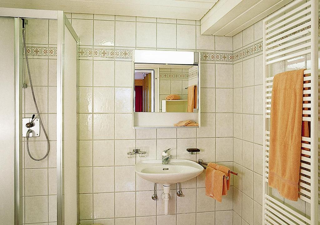 Koupelna v ubytování Hotel Garni Bergsonne