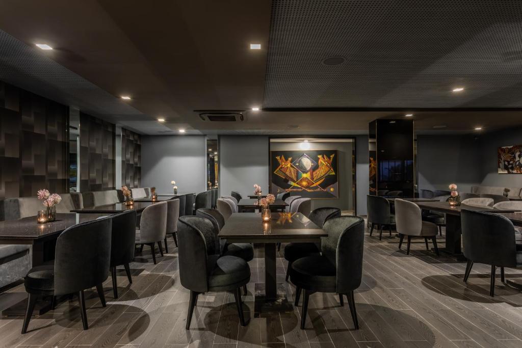  LS Hotel