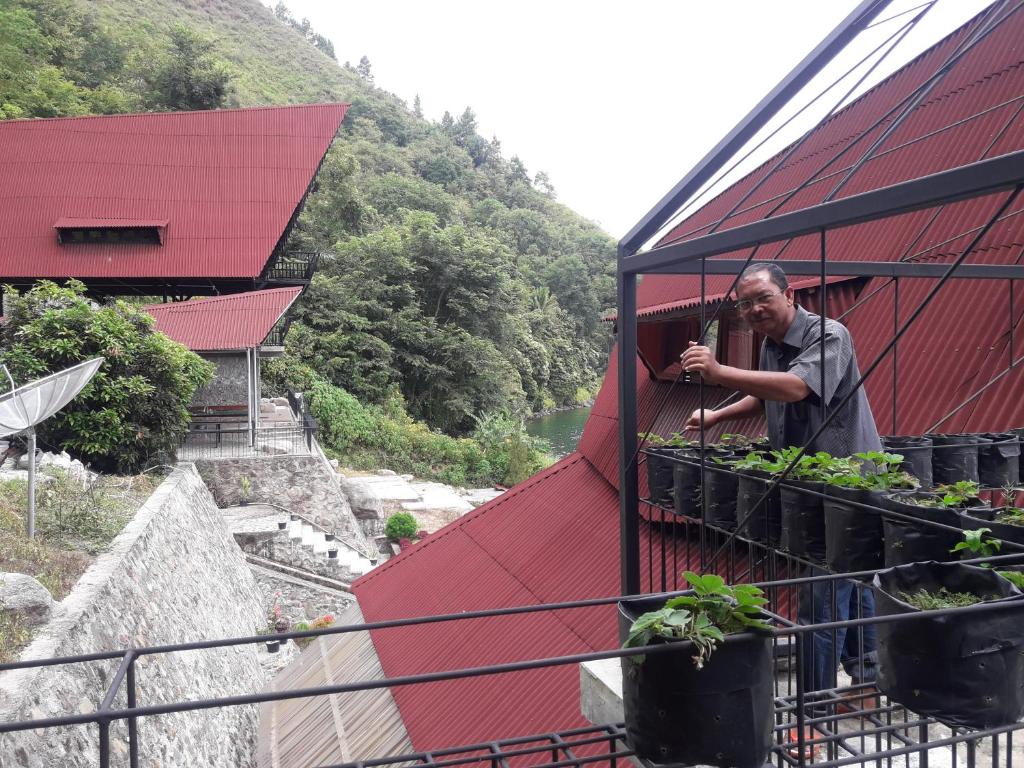 Pondok Berata Dapdap - Double Room With Lake View