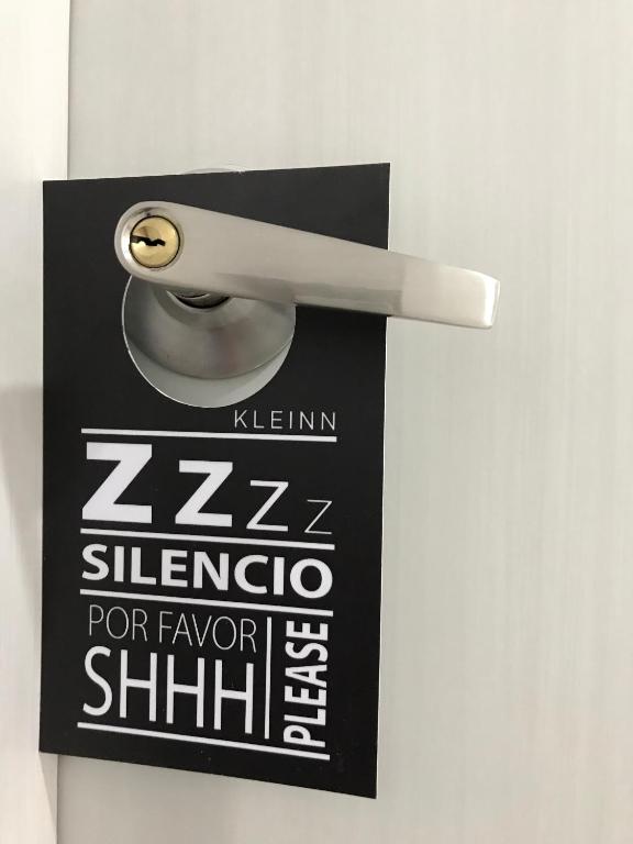 Certifikát, hodnocení, plakát nebo jiný dokument vystavený v ubytování KLEINN HOTEL BOGOTÁ