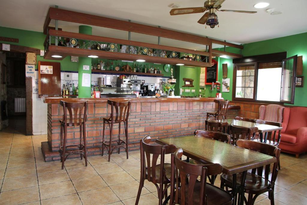 Lounge nebo bar v ubytování Hotel Rural Valle del Tuejar