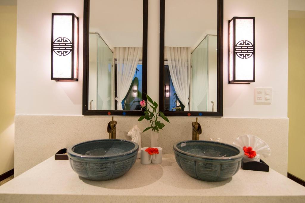 Phòng Cổ Điển Cho 3 Người