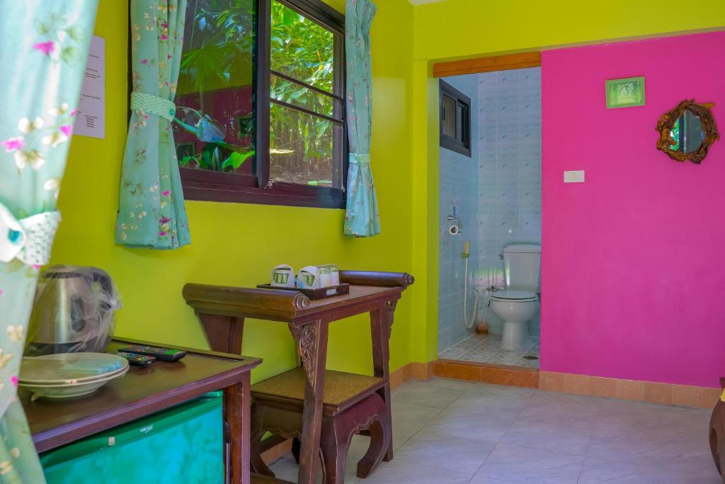 Fotografie z fotogalerie ubytování Chez Charly Bungalow v destinaci Nai Yang pláž